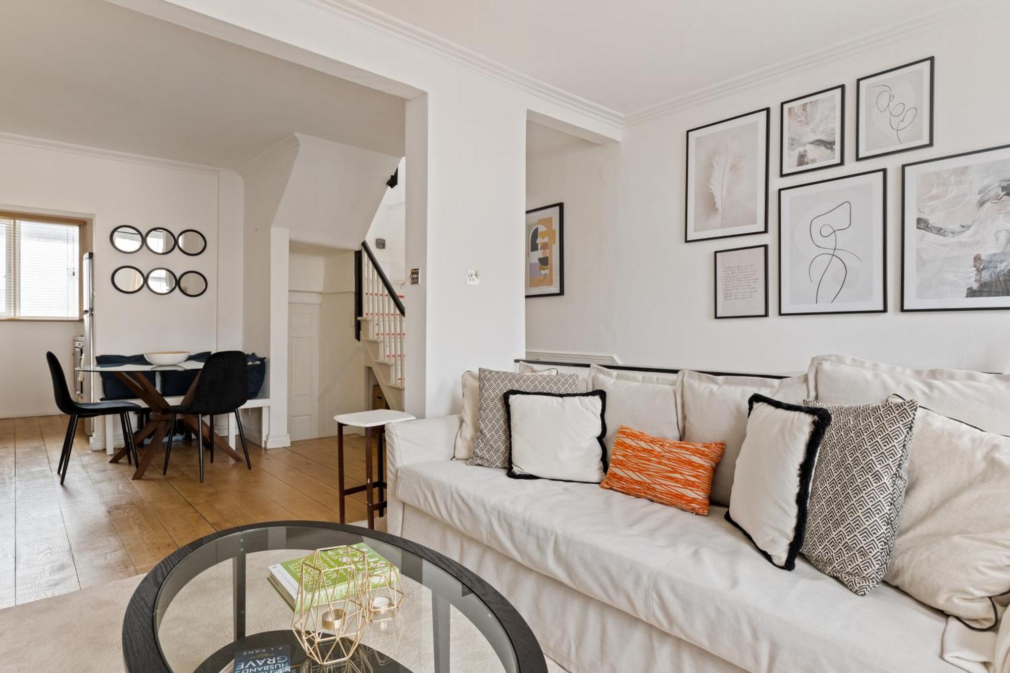 Knightsbridge Residences By Dena Elite Collection Apartment